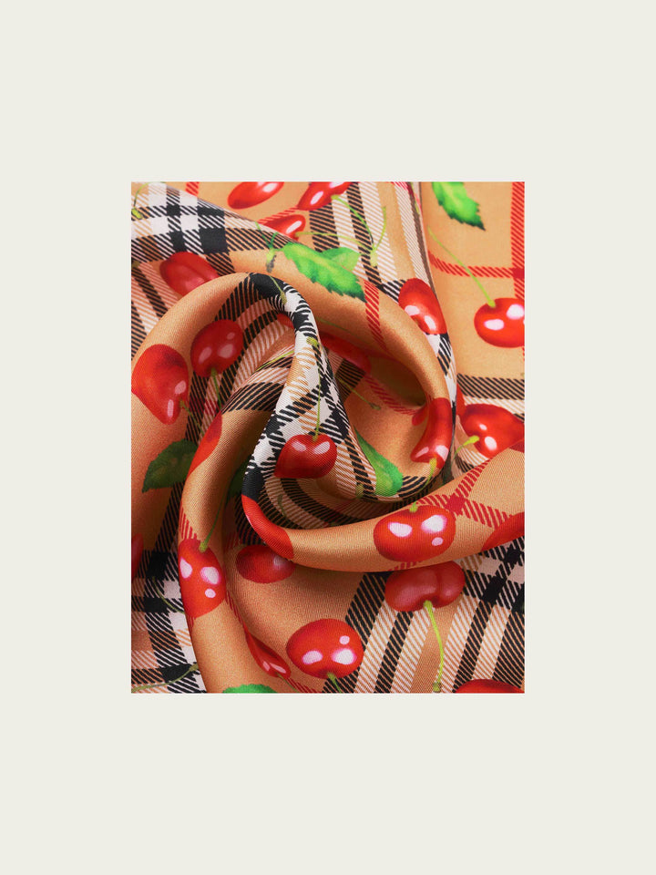 Nickituch mit FRAAS Plaid Karo und Kirschen-Print aus reiner Seide