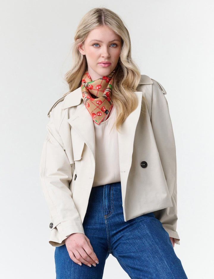 Nickituch mit FRAAS Plaid Karo und Kirschen-Print aus reiner Seide
