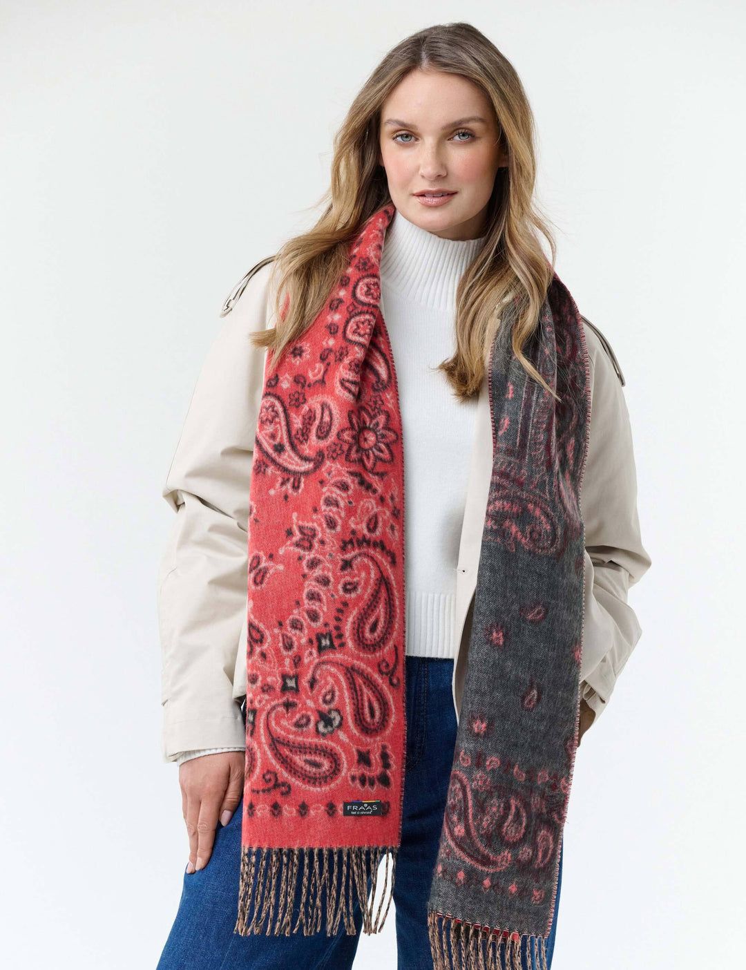 Doubleface Cashmink-Schal mit Paisley-Design