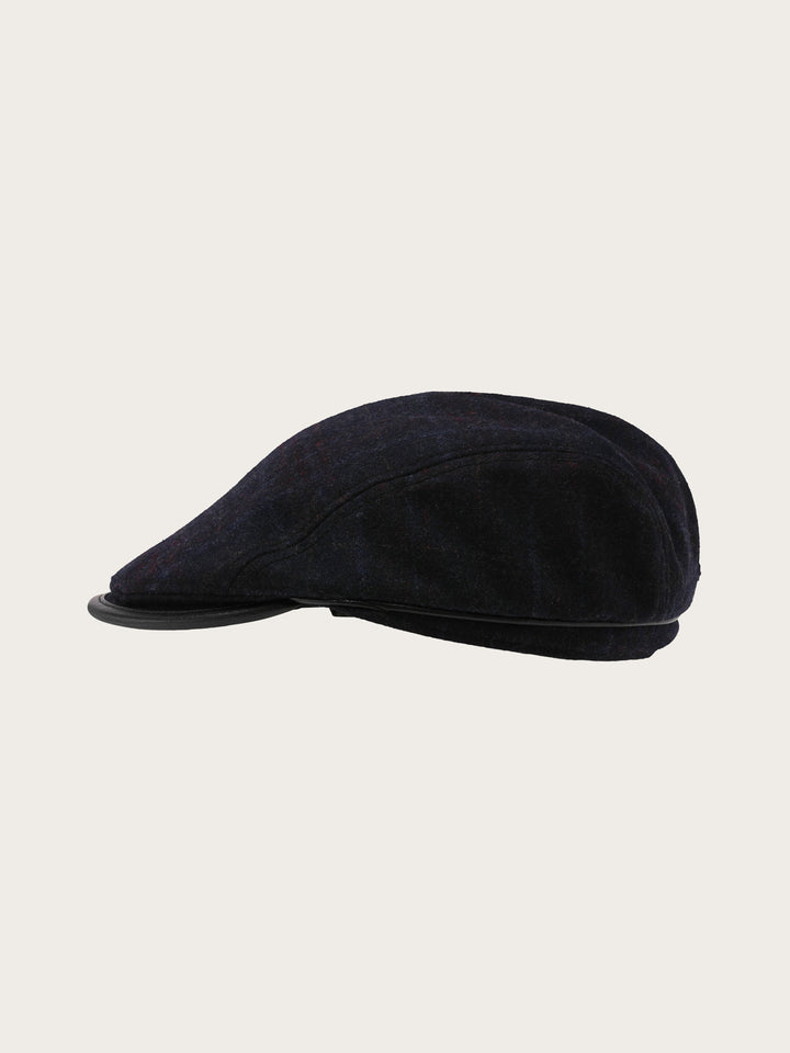 Winddichte bugatti Flatcap mit Karo-Design und Ohrenklappen