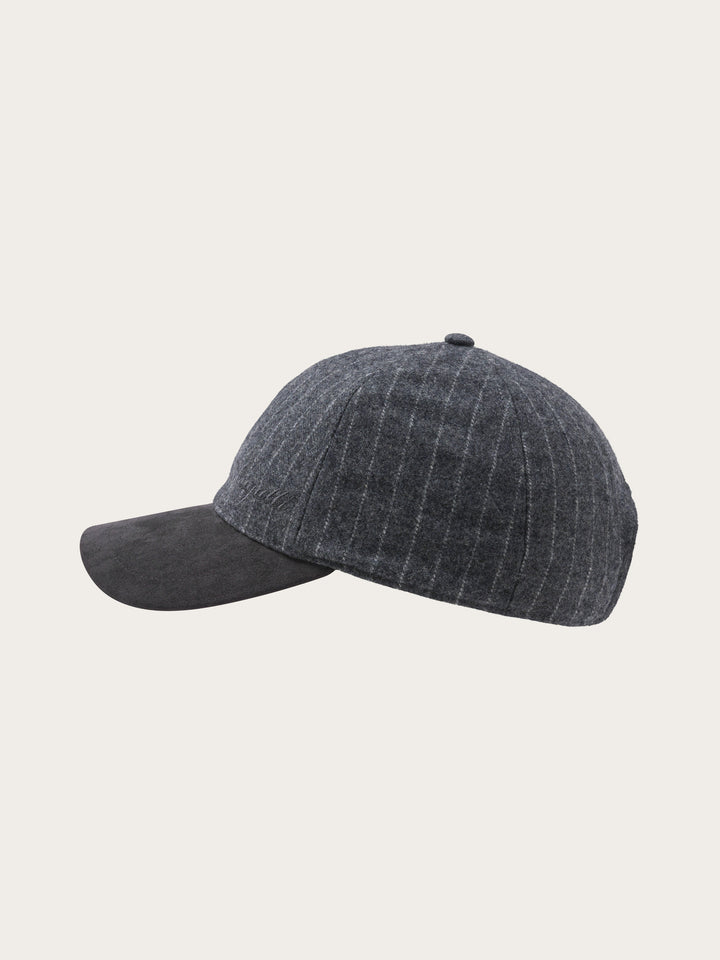 bugatti Basecap mit Nadelstreifen-Design in Wollmischung
