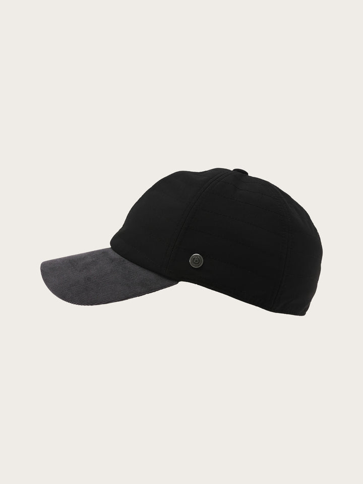 Winddichte bugatti Basecap in Stepp-Optik mit Ohrenklappen