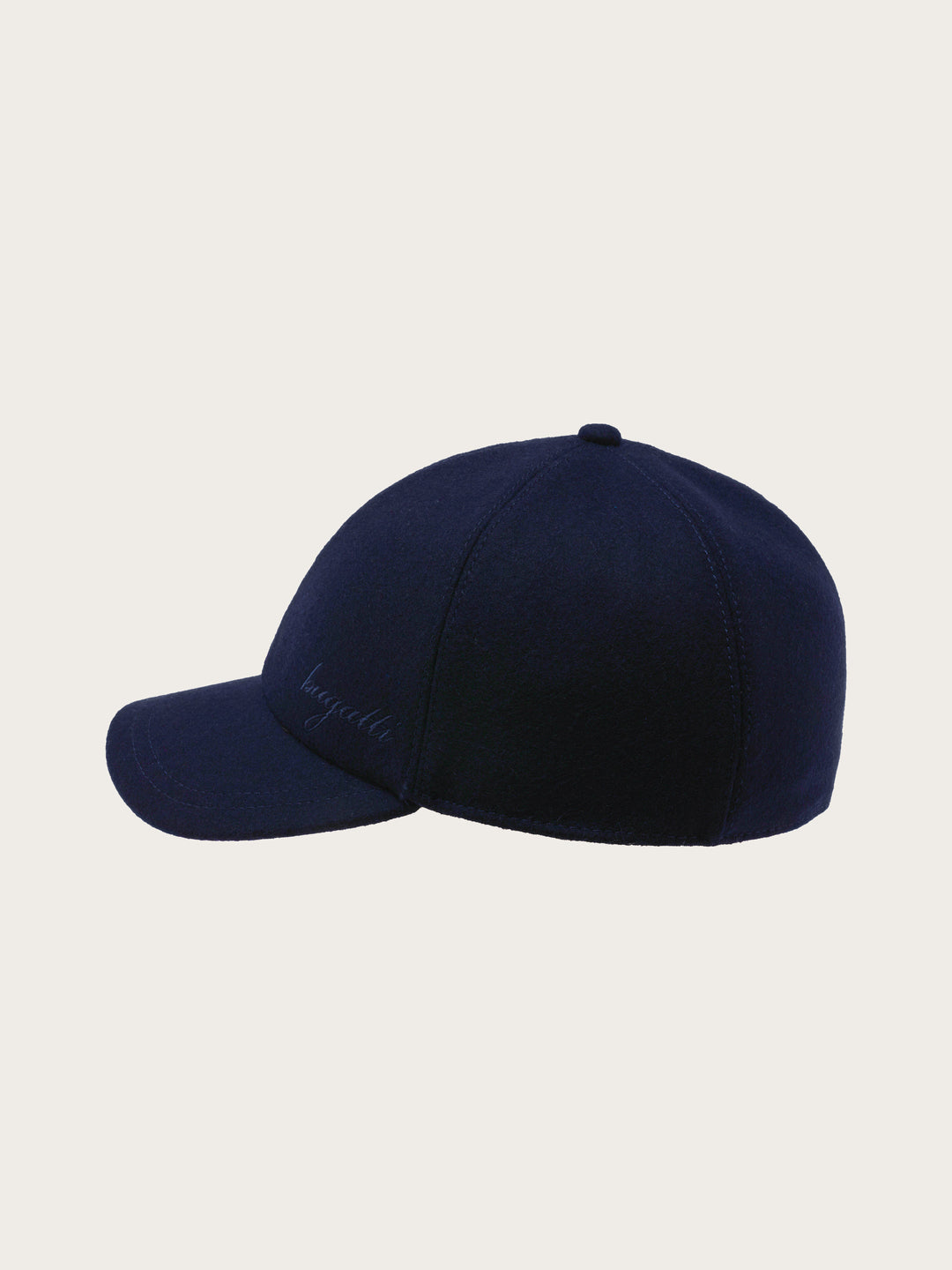 Winddichte, einfarbige bugatti Basecap mit Ohrenklappen