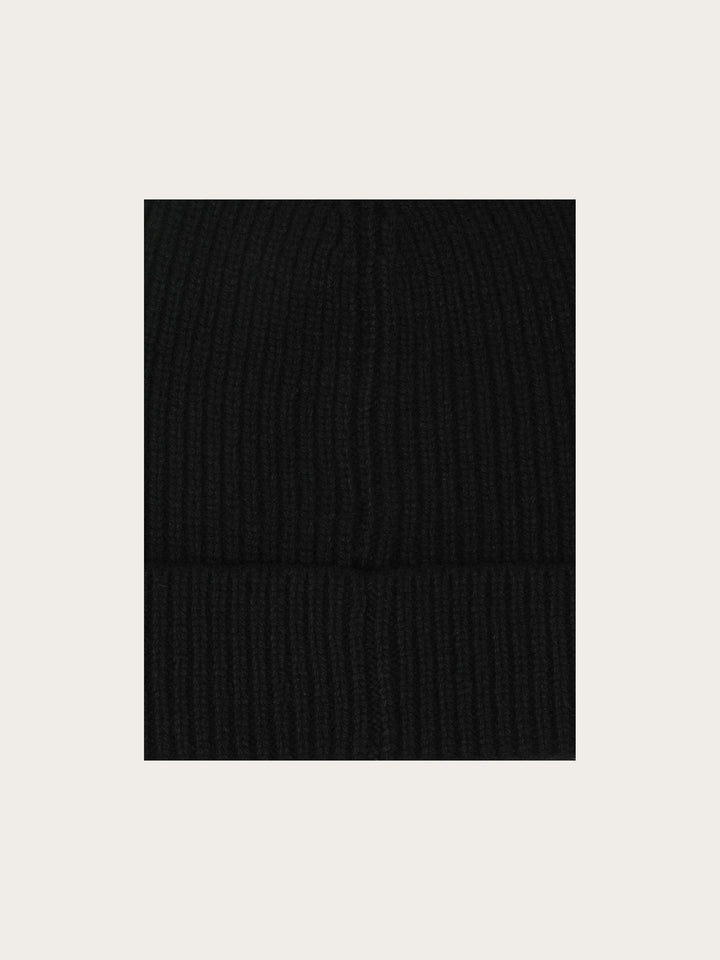 Einfarbige bugatti Beanie mit Signature-Flag
