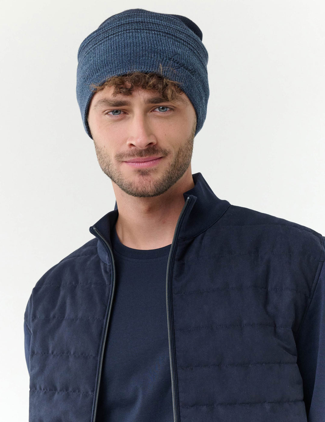 bugatti Beanie mit Farbverlauf