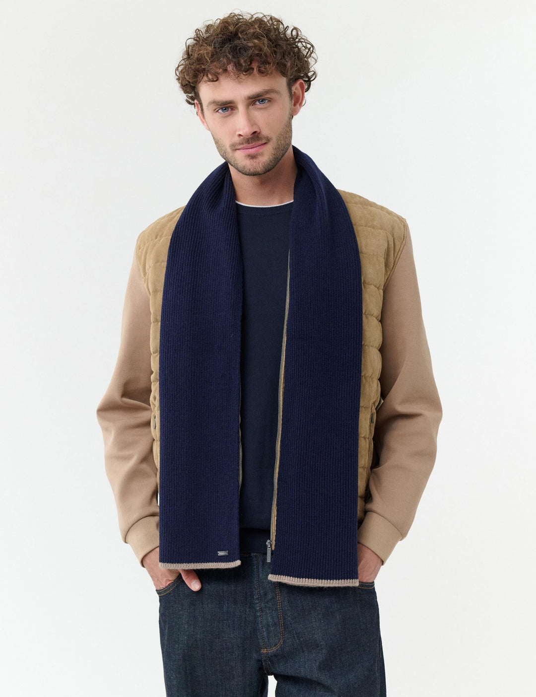 bugatti Strickschal mit farblich abgesetzem Rand