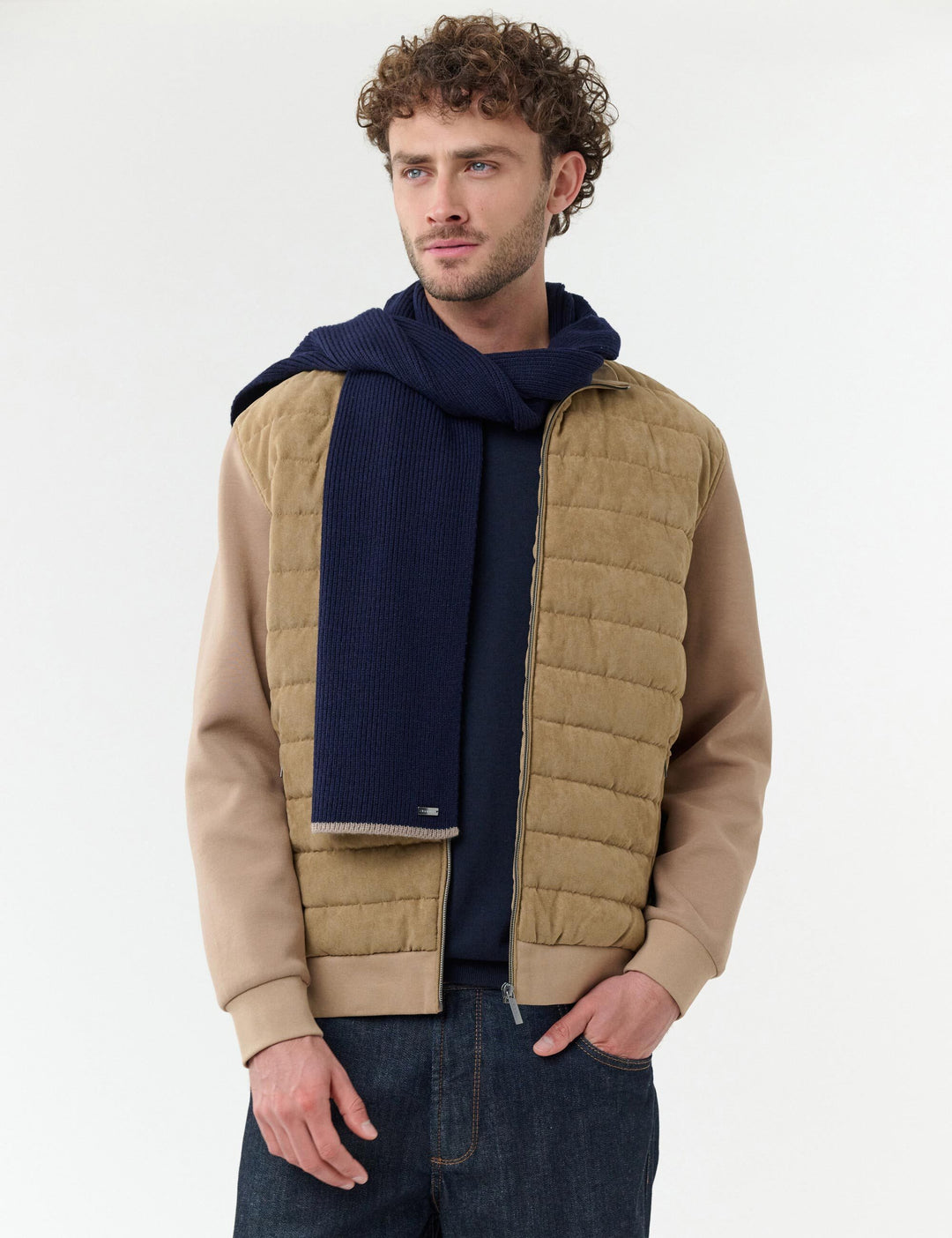bugatti Strickschal mit farblich abgesetzem Rand
