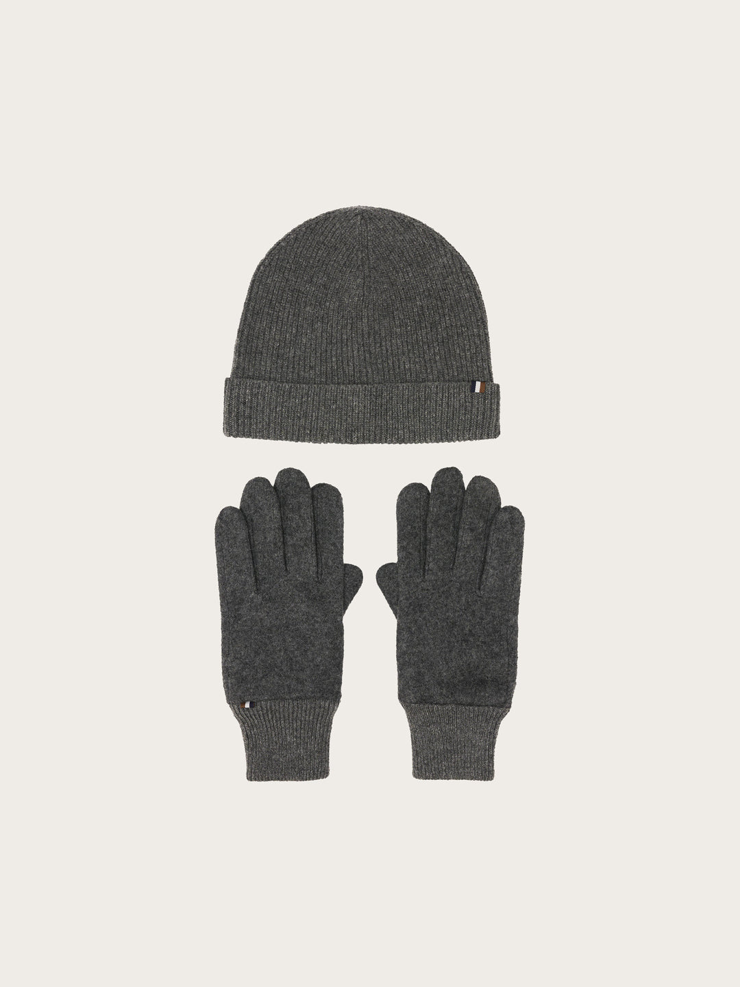bugatti Geschenkset mit Beanie und Handschuhen