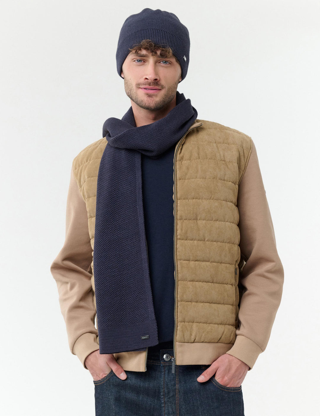 bugatti Geschenkset mit Beanie und Schal