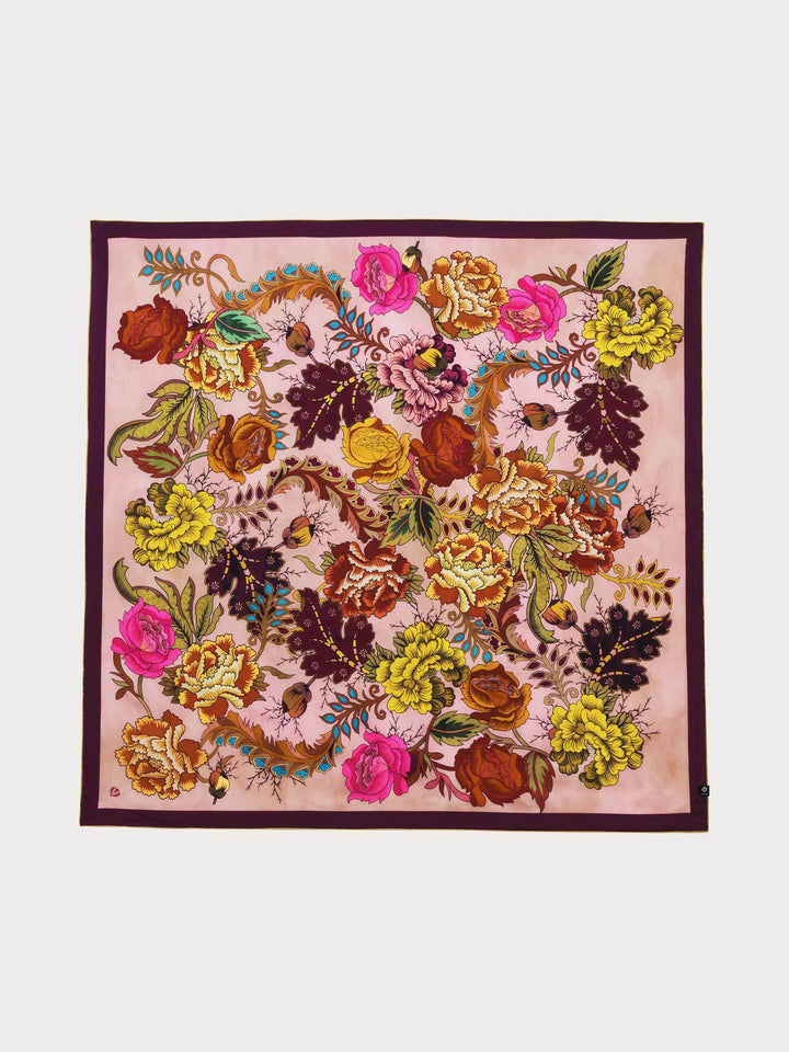 Seidentuch mit nostalgischem Blumen-Print