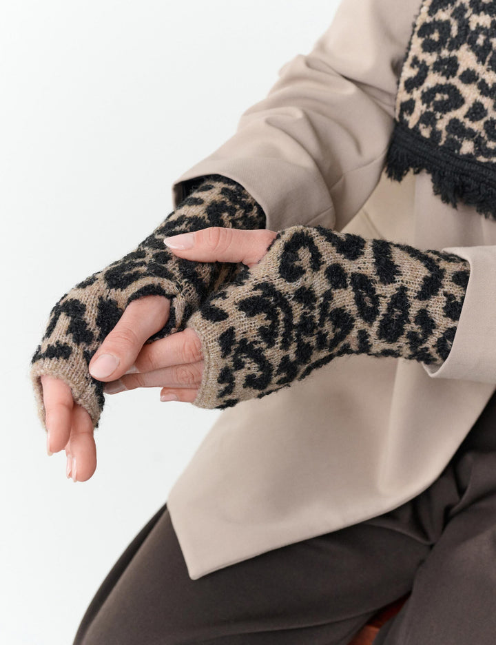 Sustainability Edition - Handstulpen mit Leo-Design