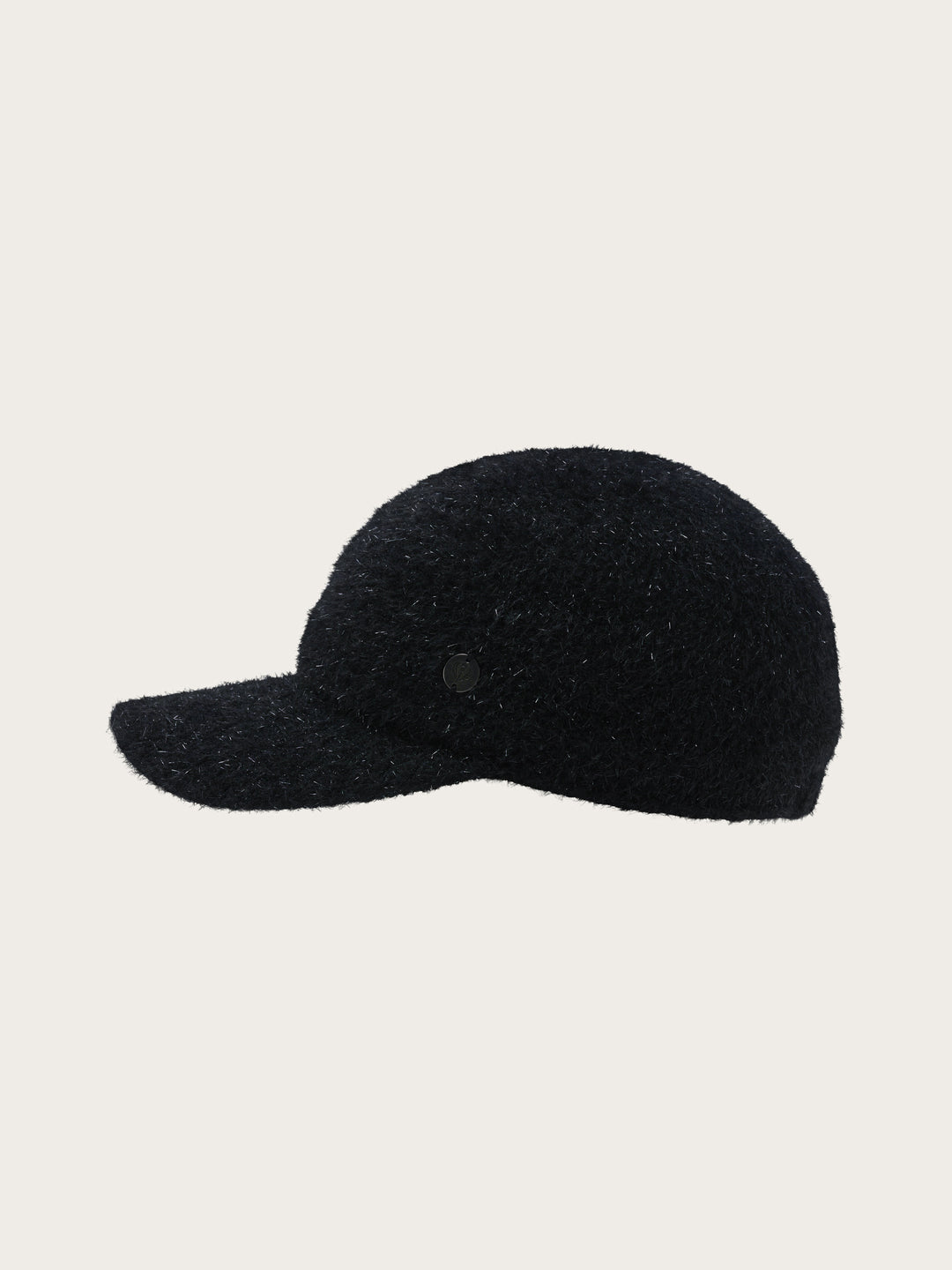 Flauschige, zart schimmernde Baseballkappe