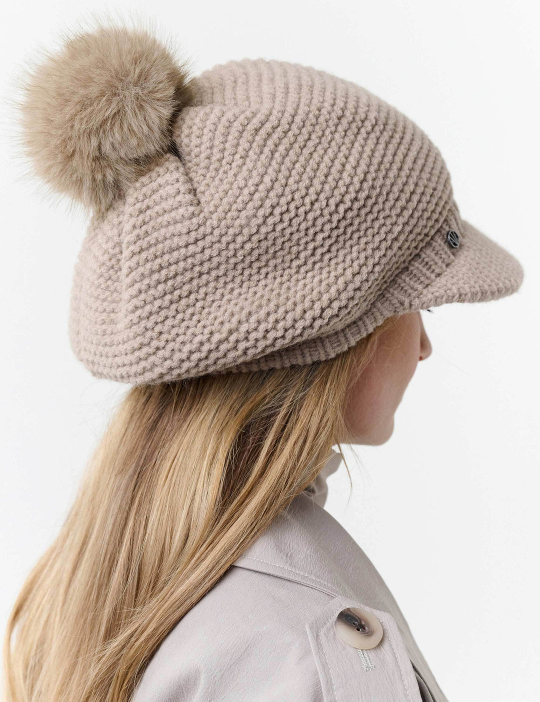 Loevenich Strickmütze mit Schirm und Fake Fur Pompon