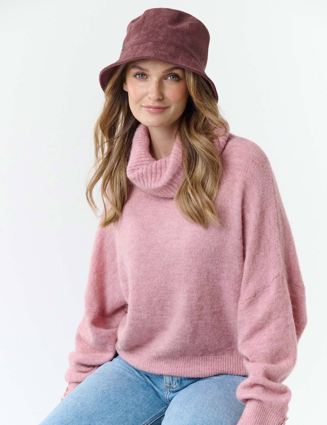 Loevenich Bucket Hat aus Wildleder-Imitat
