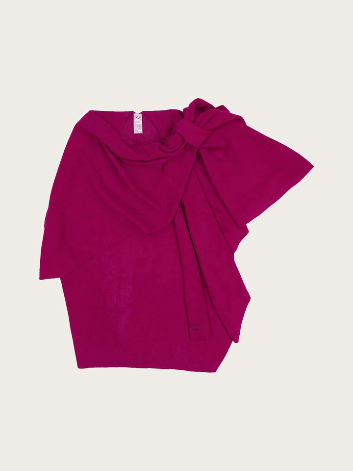Einfarbiger Poncho mit Schlaufe zum Fixieren