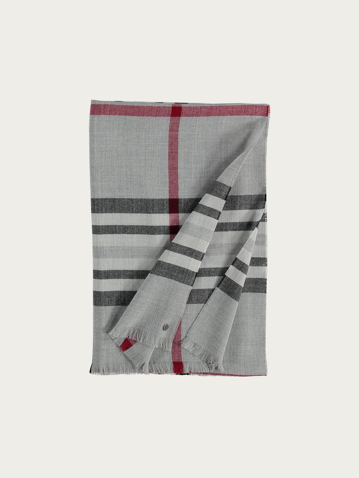 Stola mit FRAAS Plaid - Made in Germany