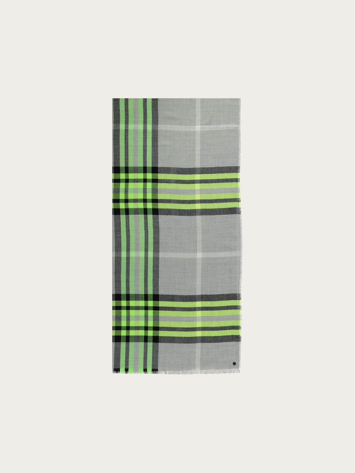 Stola mit FRAAS Plaid - Made in Germany