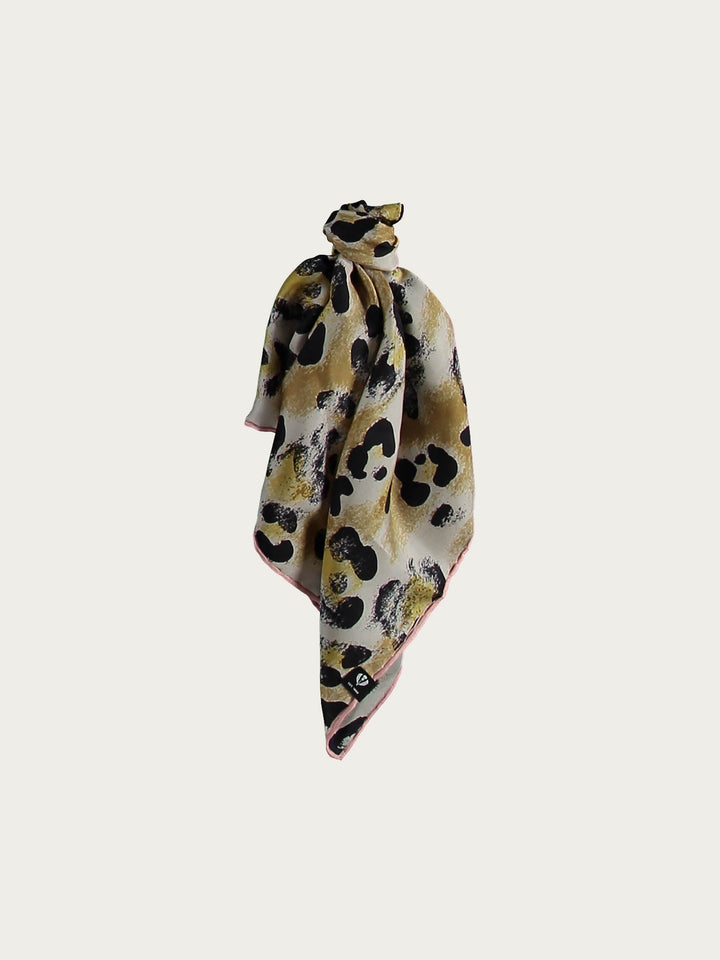 Nickituch aus reiner Seide mit Animal Print