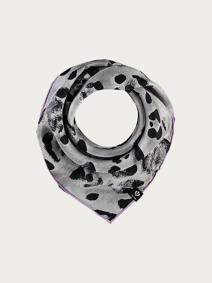 Nickituch aus reiner Seide mit Animal Print