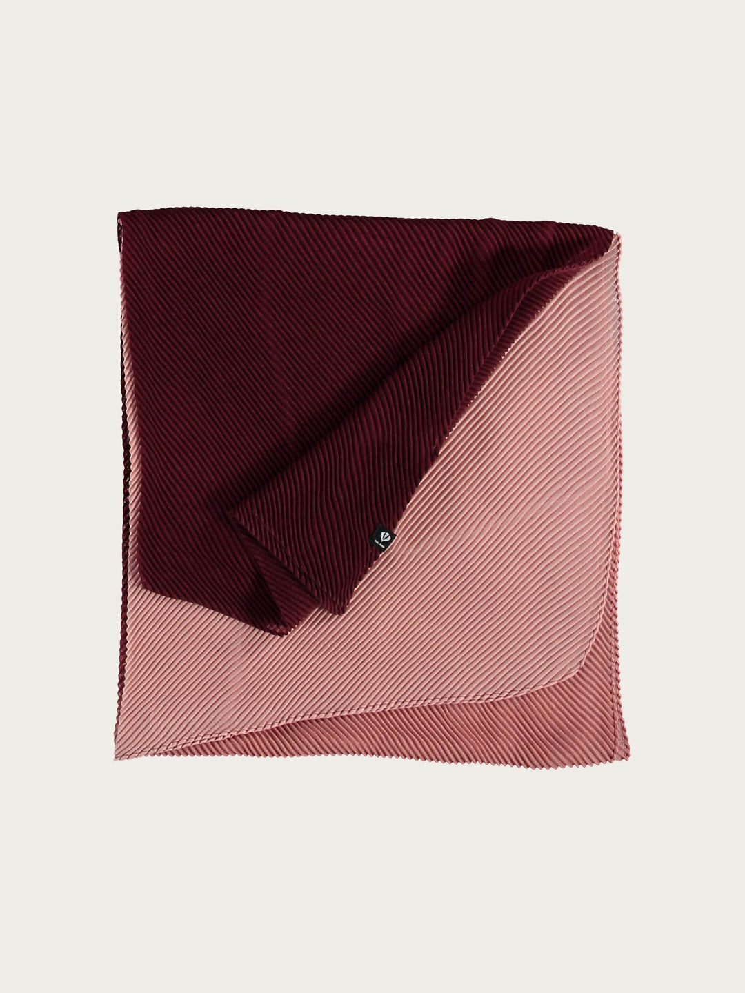 Plissee-Stola mit Ombré-Effekt