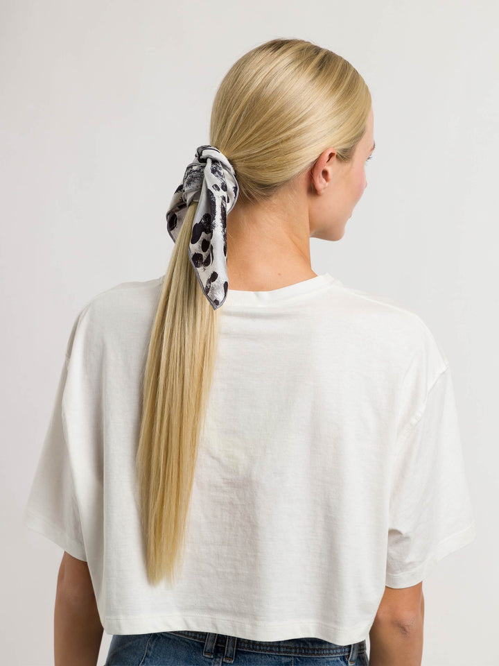 Nickituch aus reiner Seide mit Animal Print