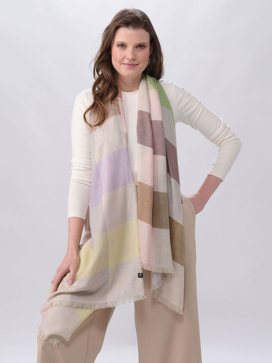 Sustainability Edition - Karierte Stola - Made in Germany