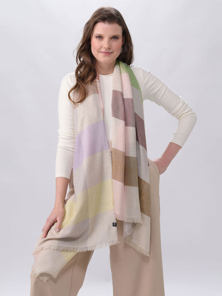 Sustainability Edition - Karierte Stola - Made in Germany