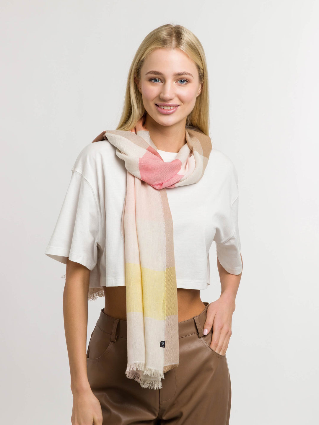 Sustainability Edition - Karierte Stola - Made in Germany