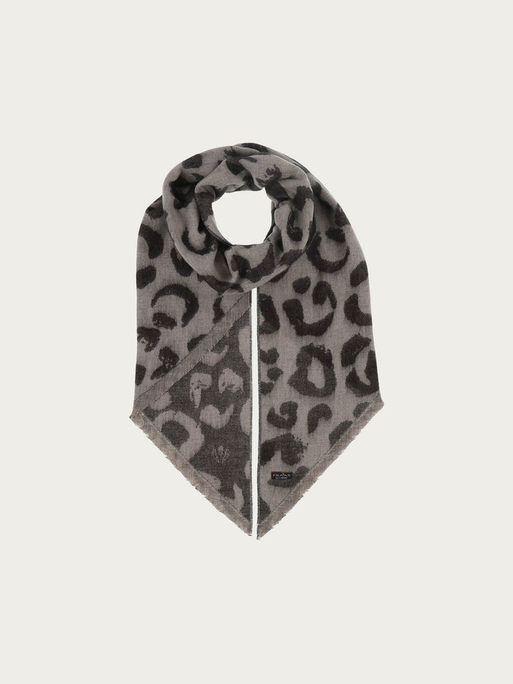 Sustainability Edition - Cashmink-Schal mit Leo-Design und Bias Cut - Made in Germany