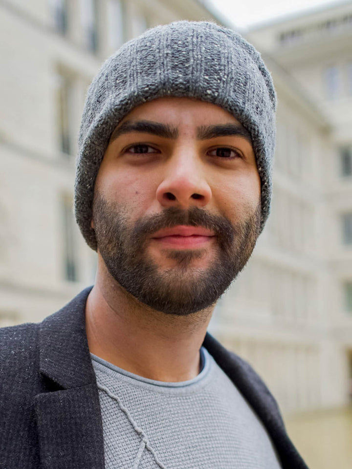 Melierte bugatti Strickmütze in Wollmischung