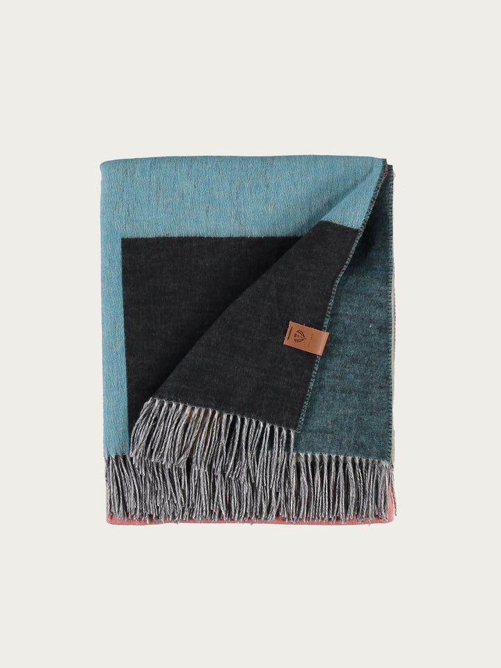 Cashmink-Decke mit Colour Block Design - Made in Germany