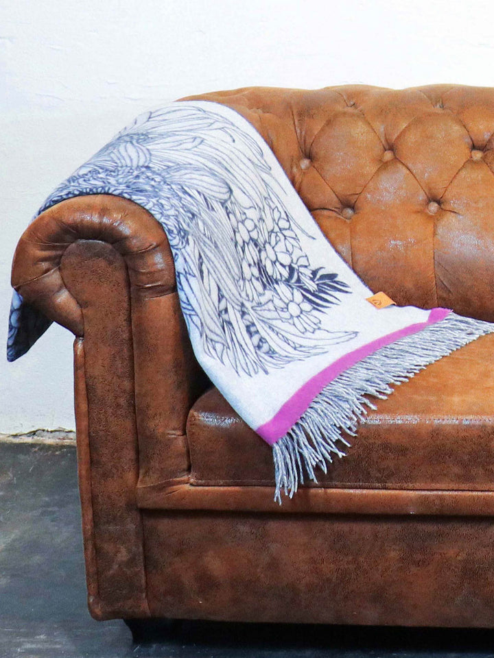 Cashmink-Decke mit Blumen-Design - Made in Germany