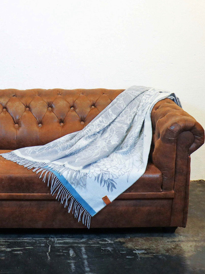 Cashmink-Decke mit Blumen-Design - Made in Germany