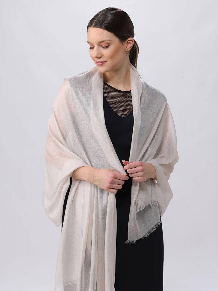 Stola mit zartem Glitzer