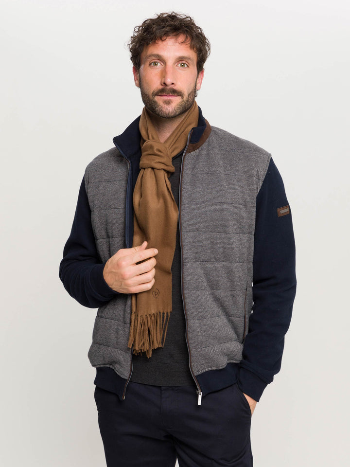 Cashminkschal mit gesticktem bugatti Logo