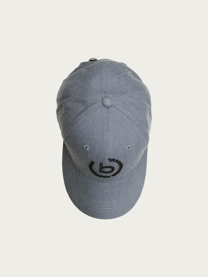 Einfarbige Baseballkappe mit gesticktem bugatti-Logo