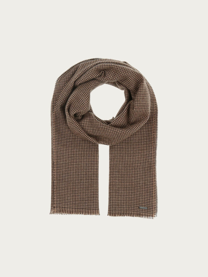 Leichter bugatti Schal im Boxkaro-Muster