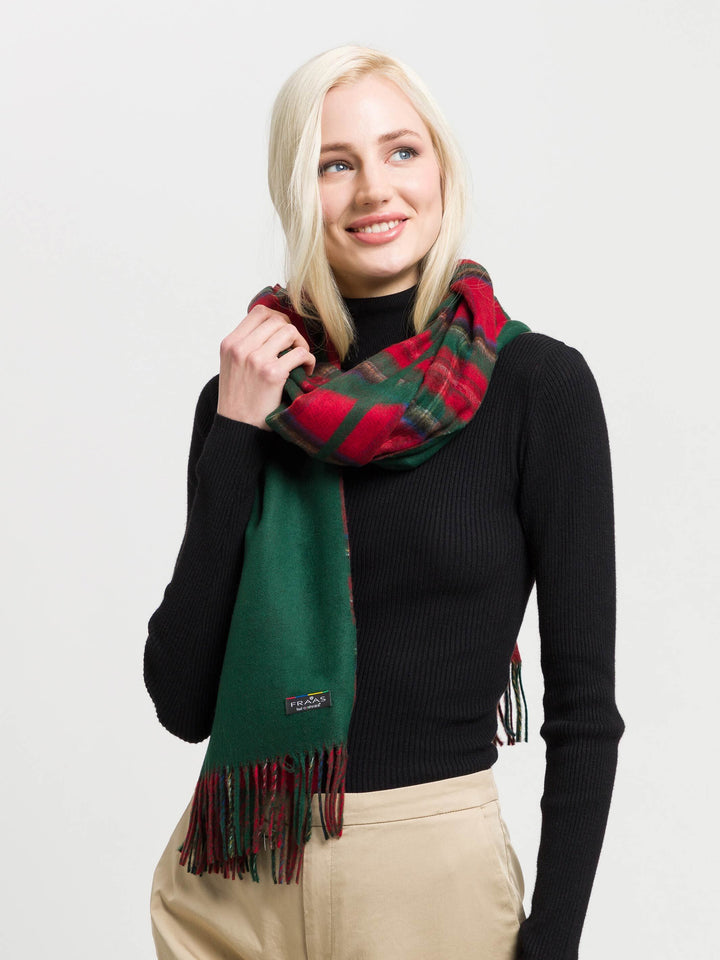 Cashmink-Schal MERRY CHRISTMAS mit weihnachtlichem Karo-Design