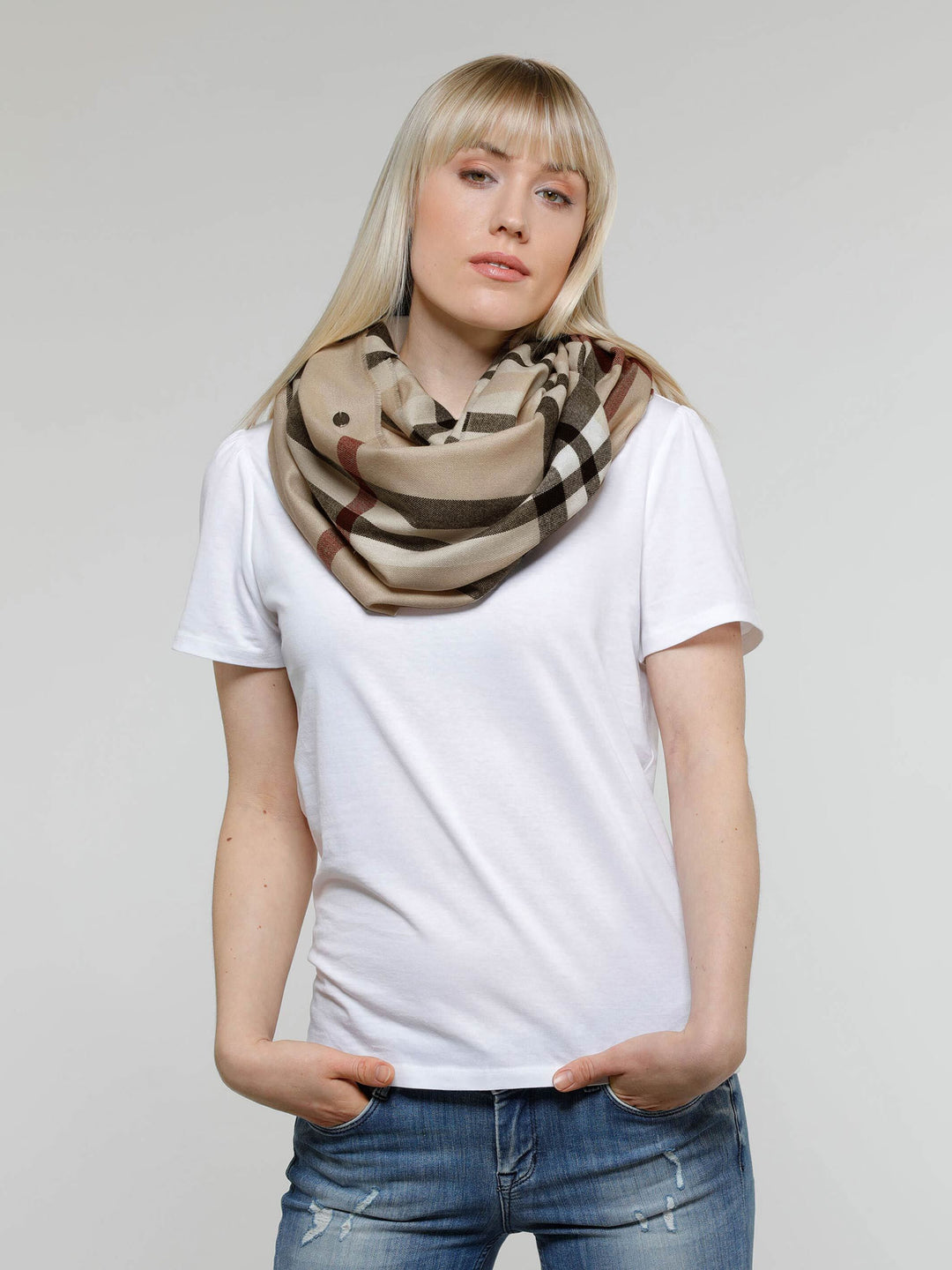 Loop mit FRAAS Plaid Karo