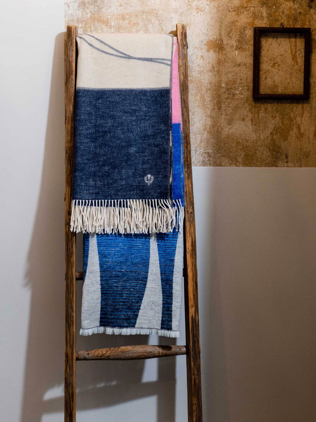 Sustainability Edition - Cashmink-Decke mit Kieselstein-Design - Made in Germany