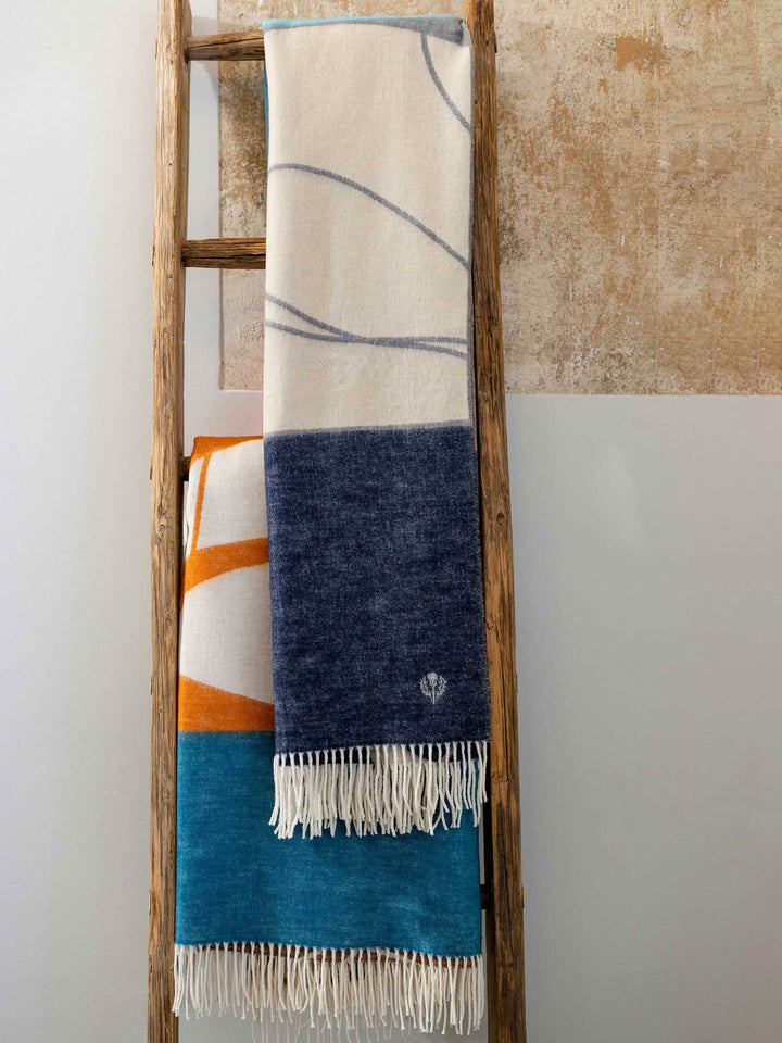 Cashmink-Decke mit Kieselstein-Design - Made in Germany