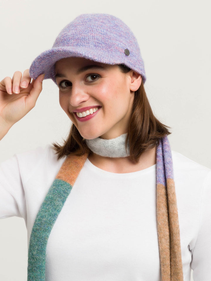 Gestrickte Basecap in Wollmischung