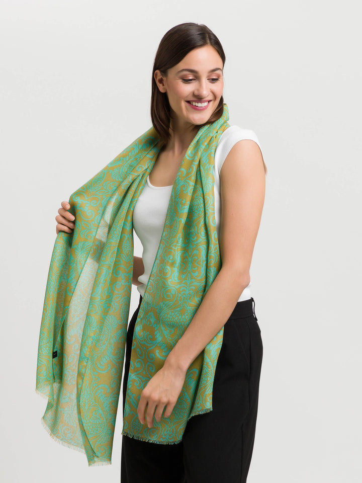 Sustainability Edition - Schal mit Ranken-Design