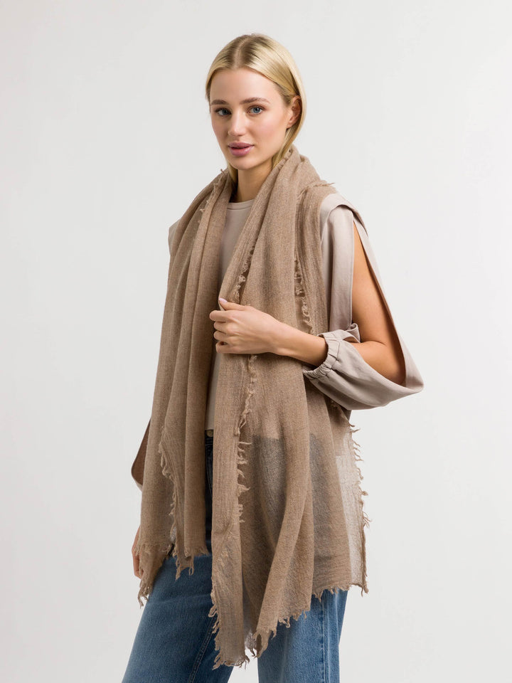 Einfarbige Wollstola mit Fransen