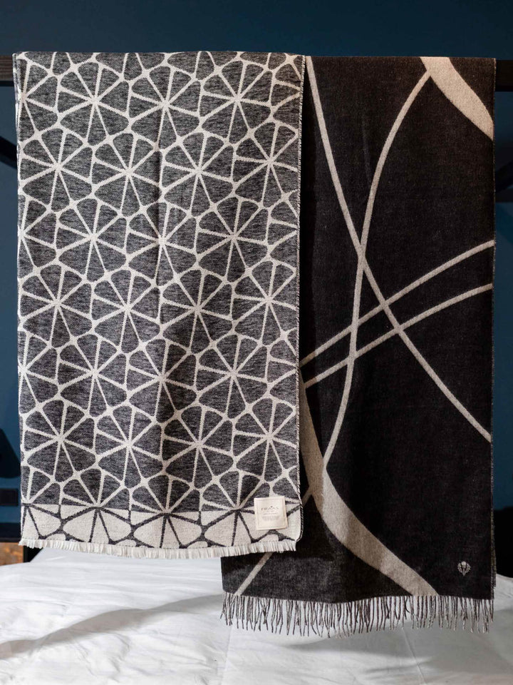 Cashmink-Decke mit abstraktem Marmor-Design - Made in Germany