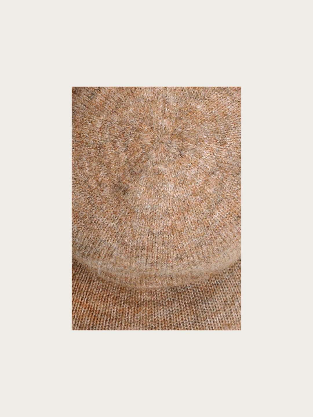 Gestrickte Basecap in Wollmischung