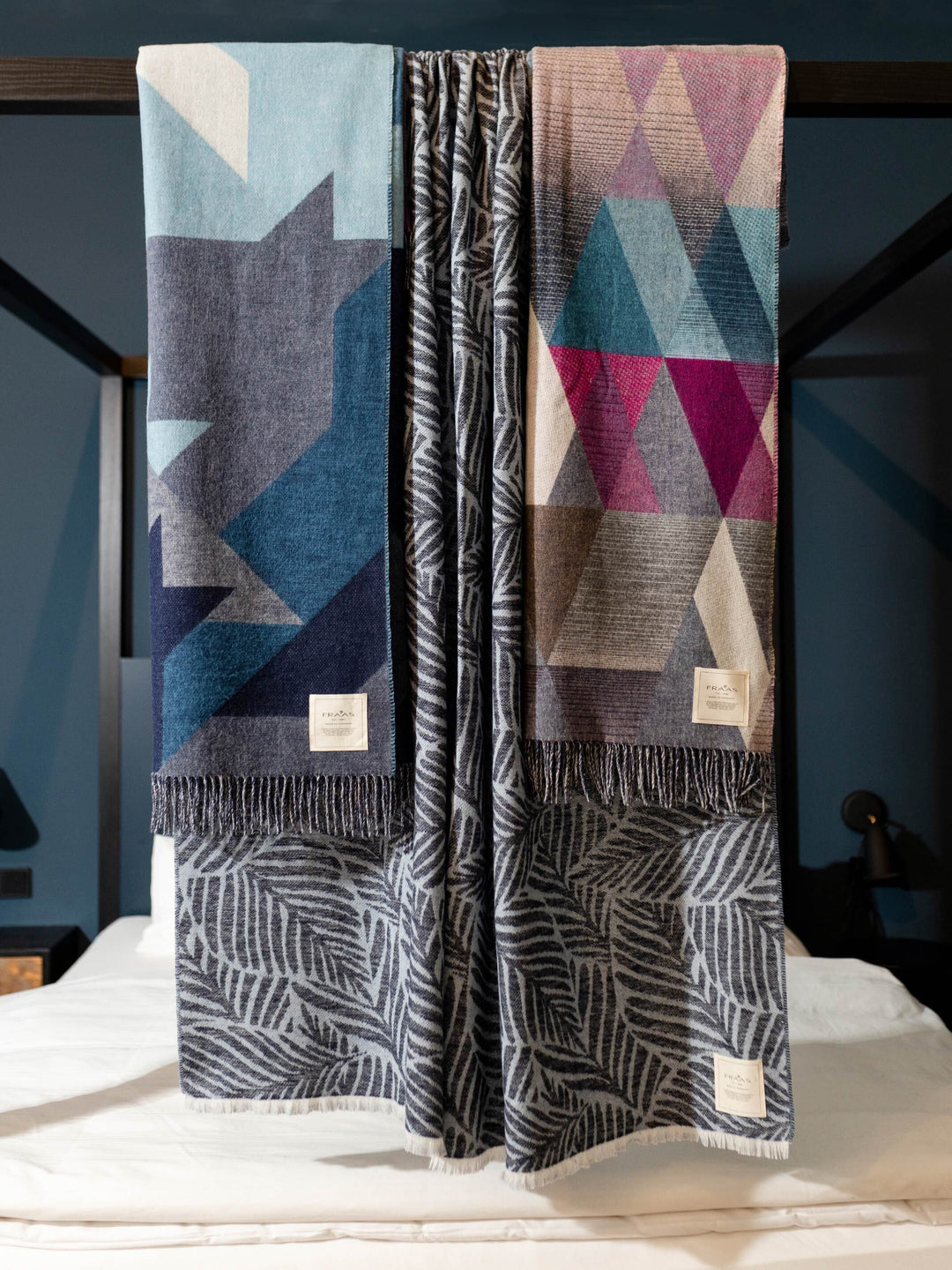 Cashmink-Decke mit Dreieck-Design - Made in Germany