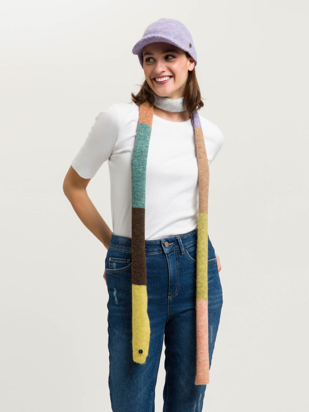 Gestrickte Basecap in Wollmischung