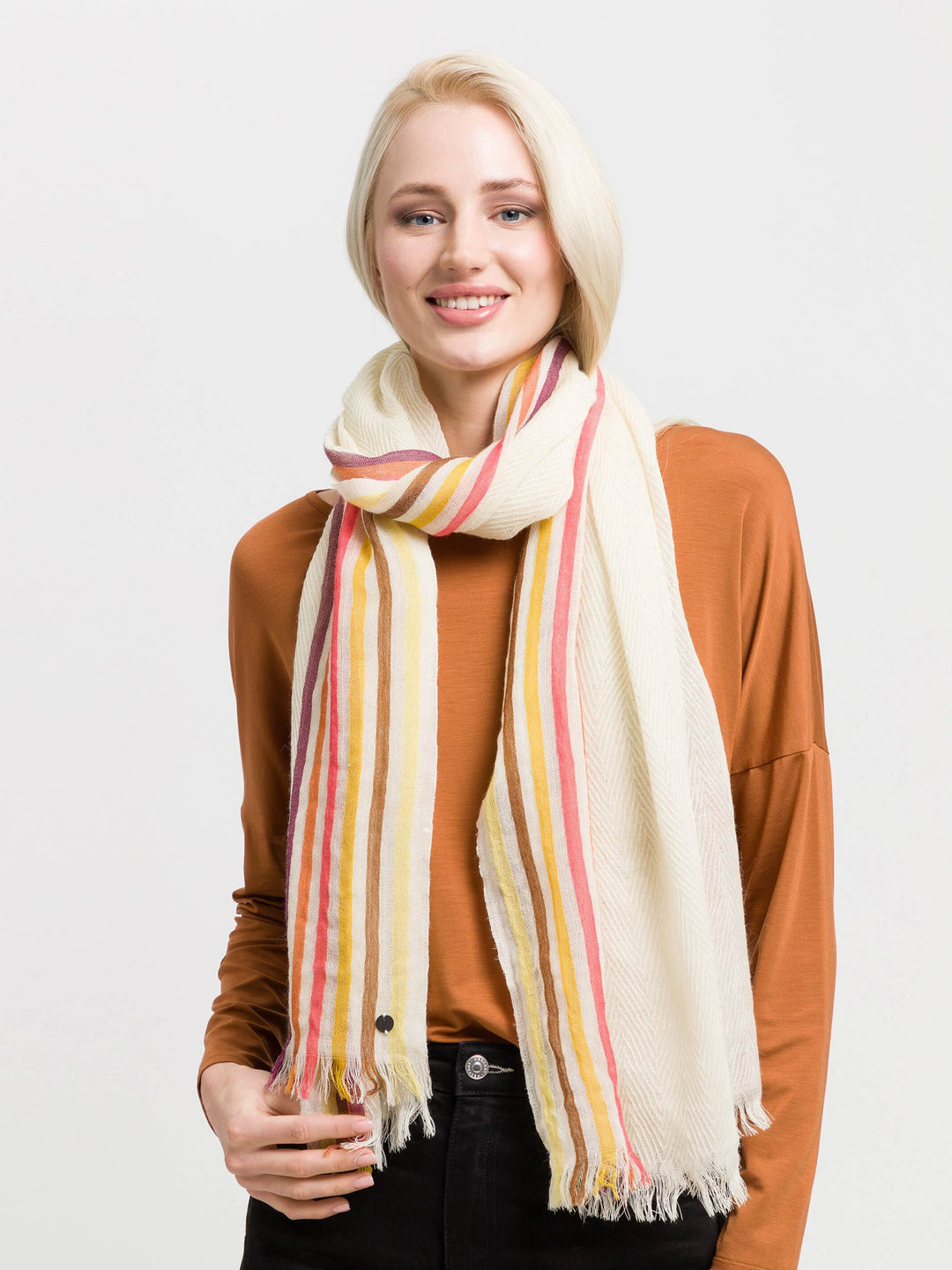 Einfarbiger Wollschal mit Highlight-Streifen