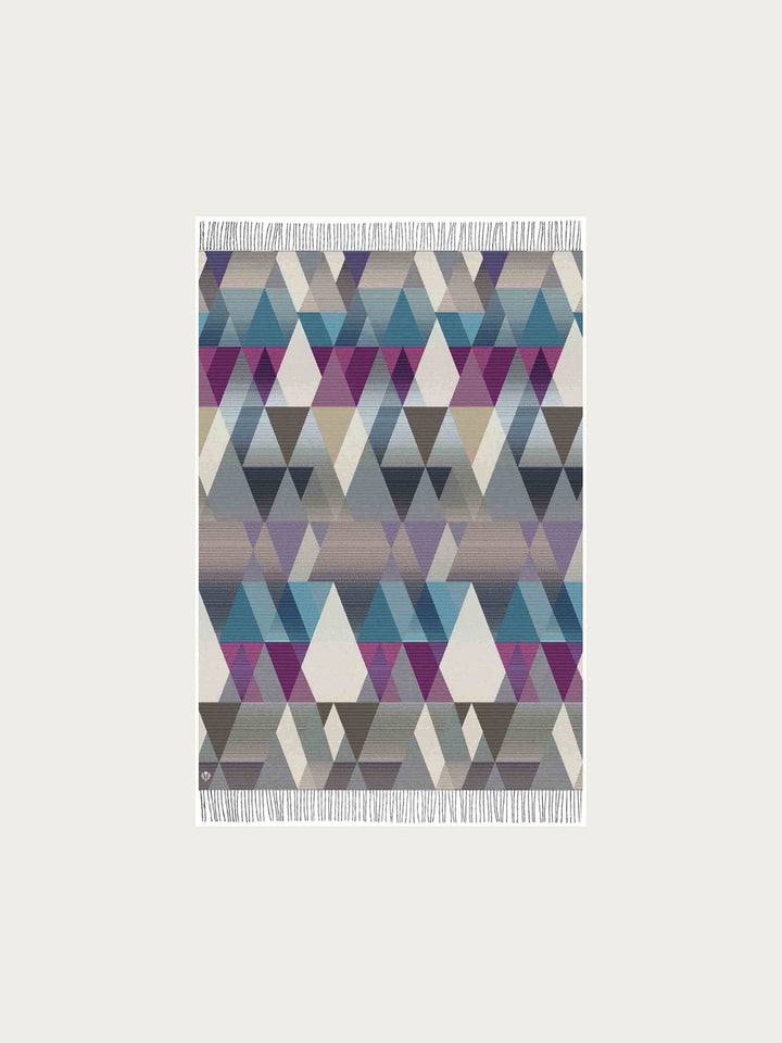 Cashmink-Decke mit Dreieck-Design - Made in Germany